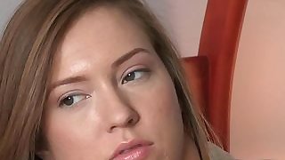 MILF opens up a world of kinkiness to a..